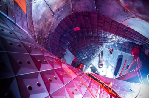 View into the vacuum vessel of Wendelstein 7-X in Greifswald
